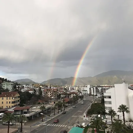 Pearl Of 马尔马里斯