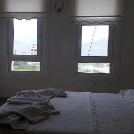 فندق Pearl Of مرمريس